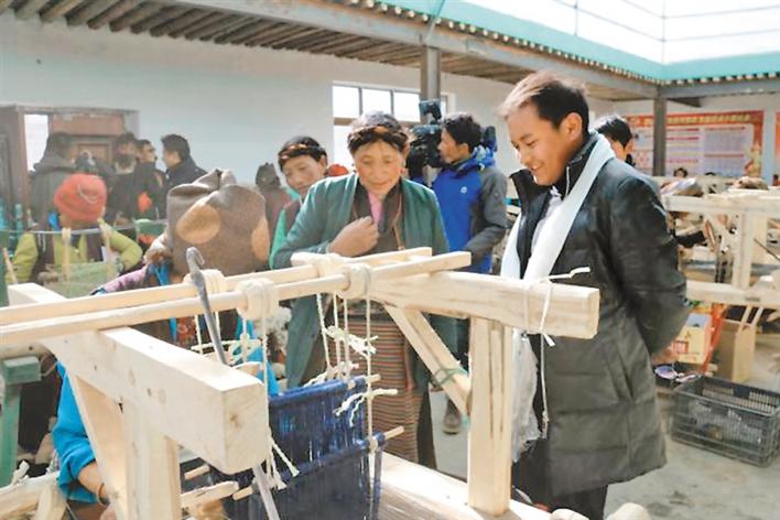 用责任和担当书写“脱贫答卷”——山南羊湖建设集团有限公司开展帮扶记